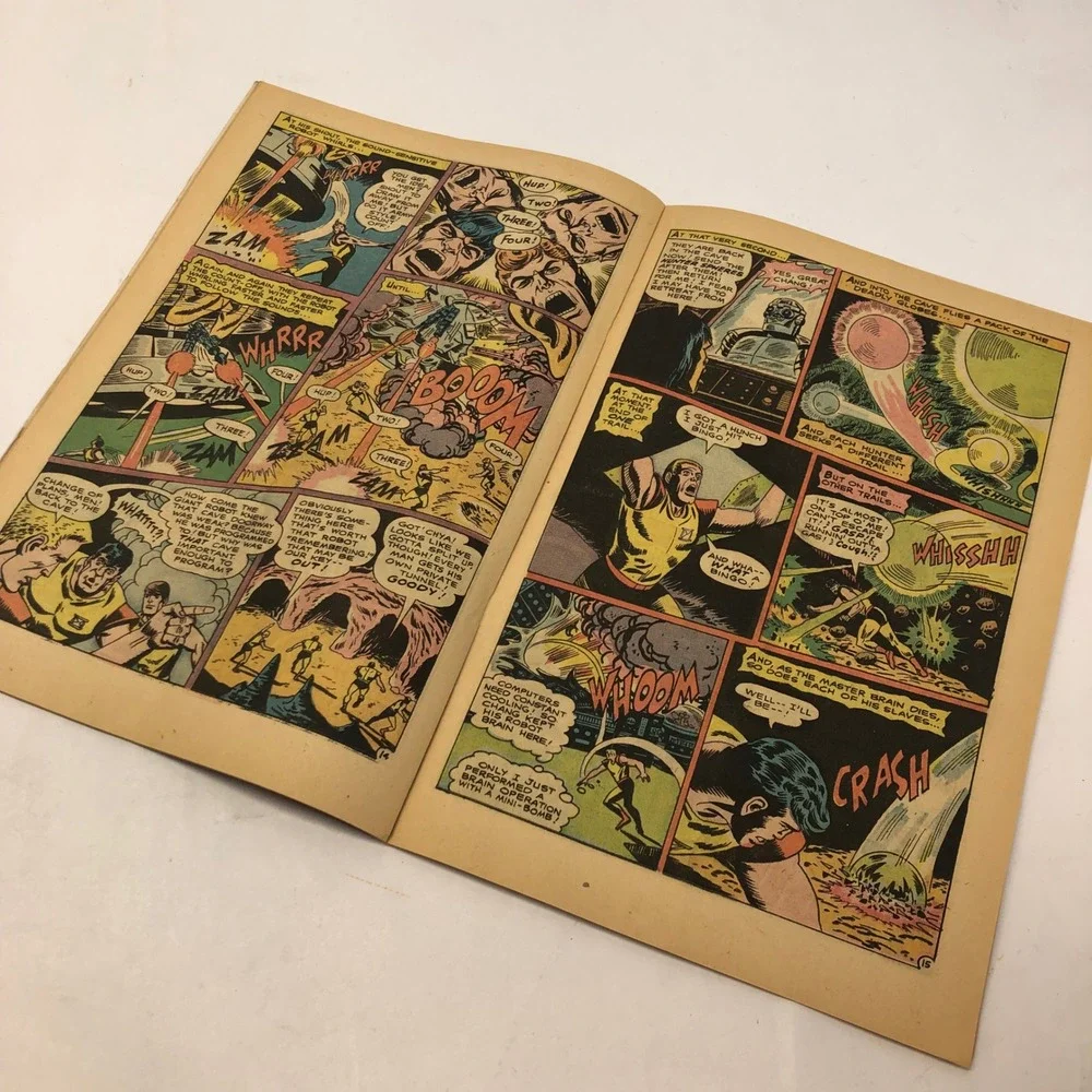 Challengers of the Unknown #61 DC Comics 1968 The‎ Robot Hounds of Chang
